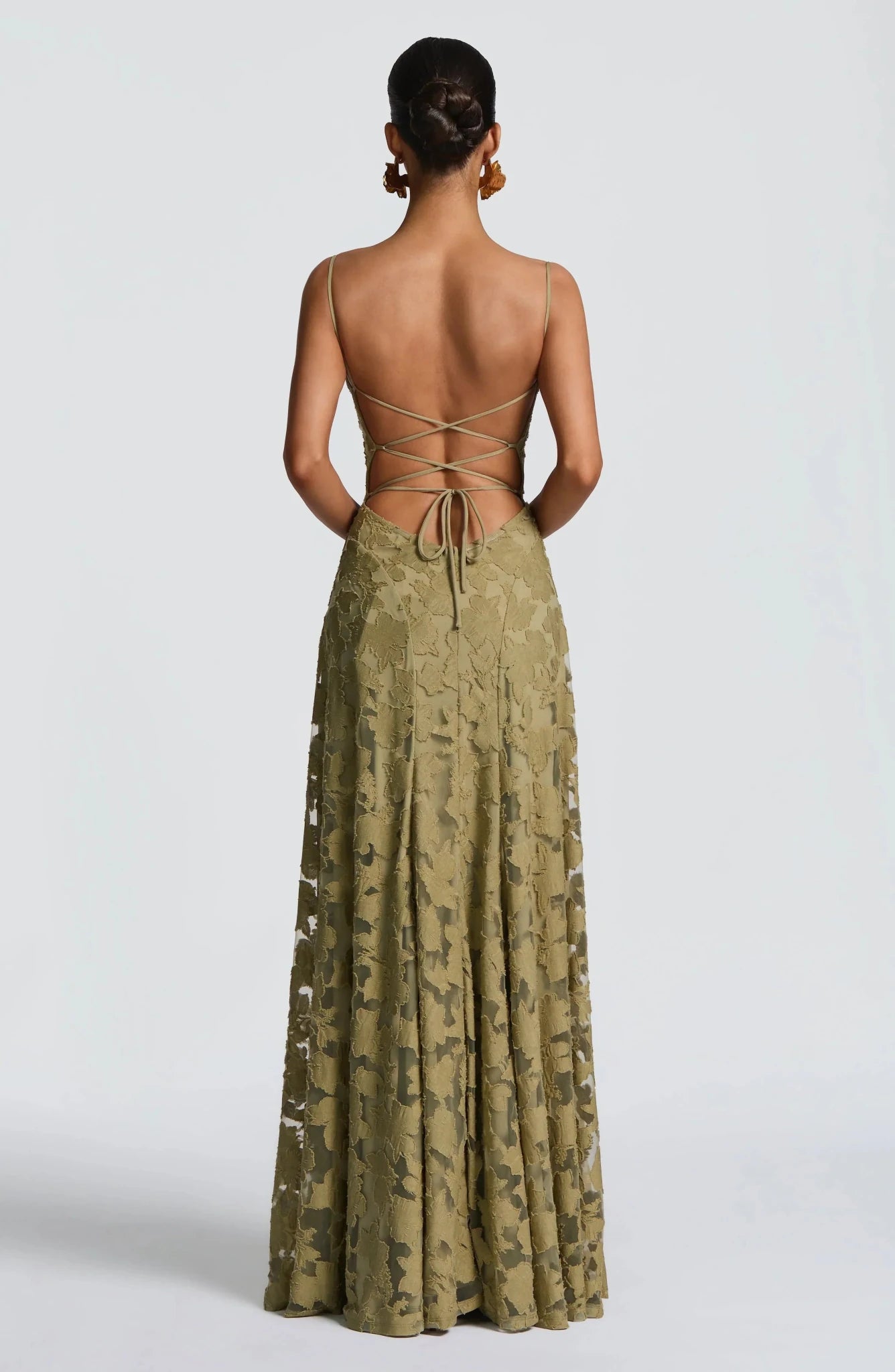 Clara Léon | Elegant Maxi Dress - nadiazagreb