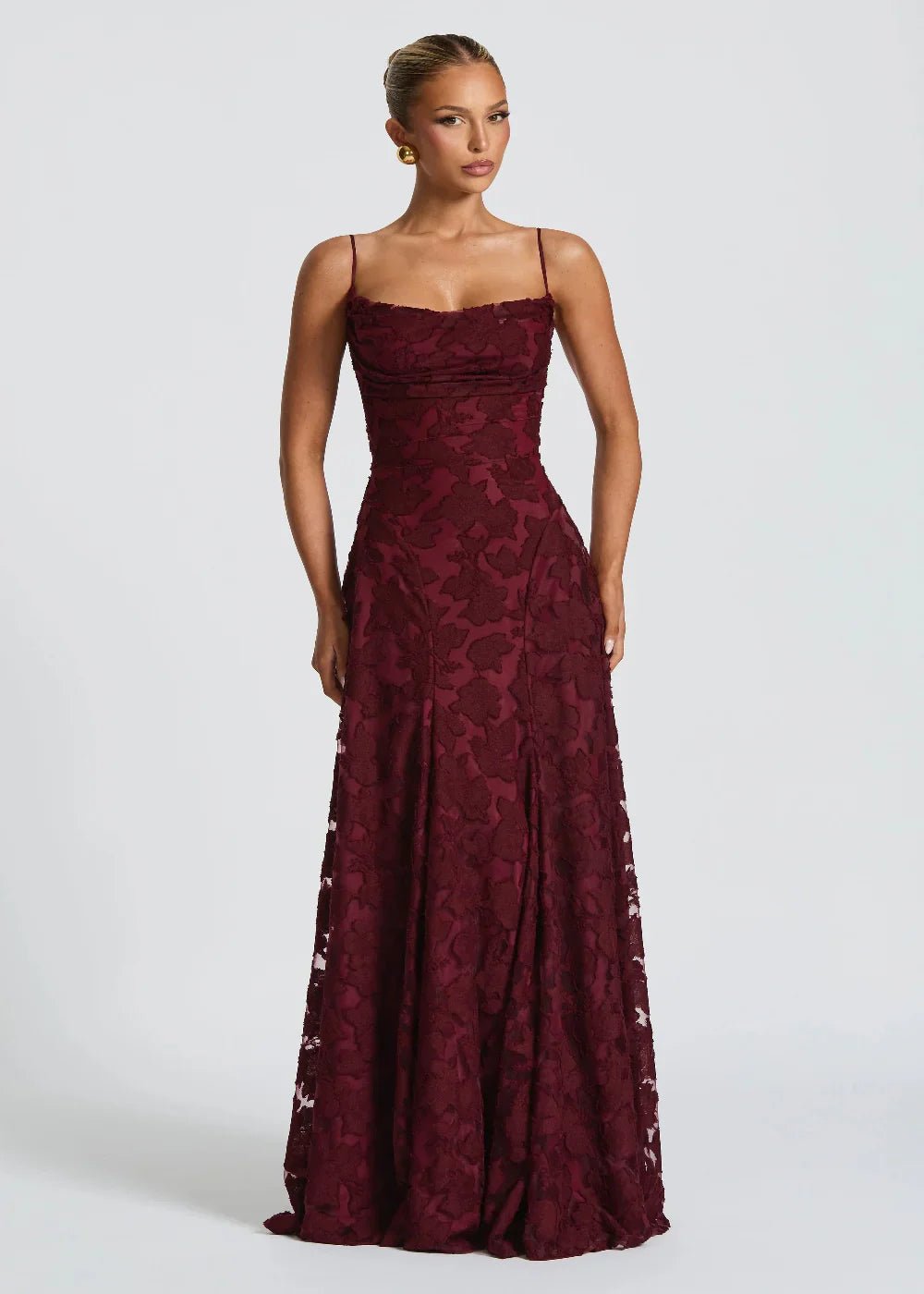 Clara Léon | Elegant Maxi Dress - nadiazagreb