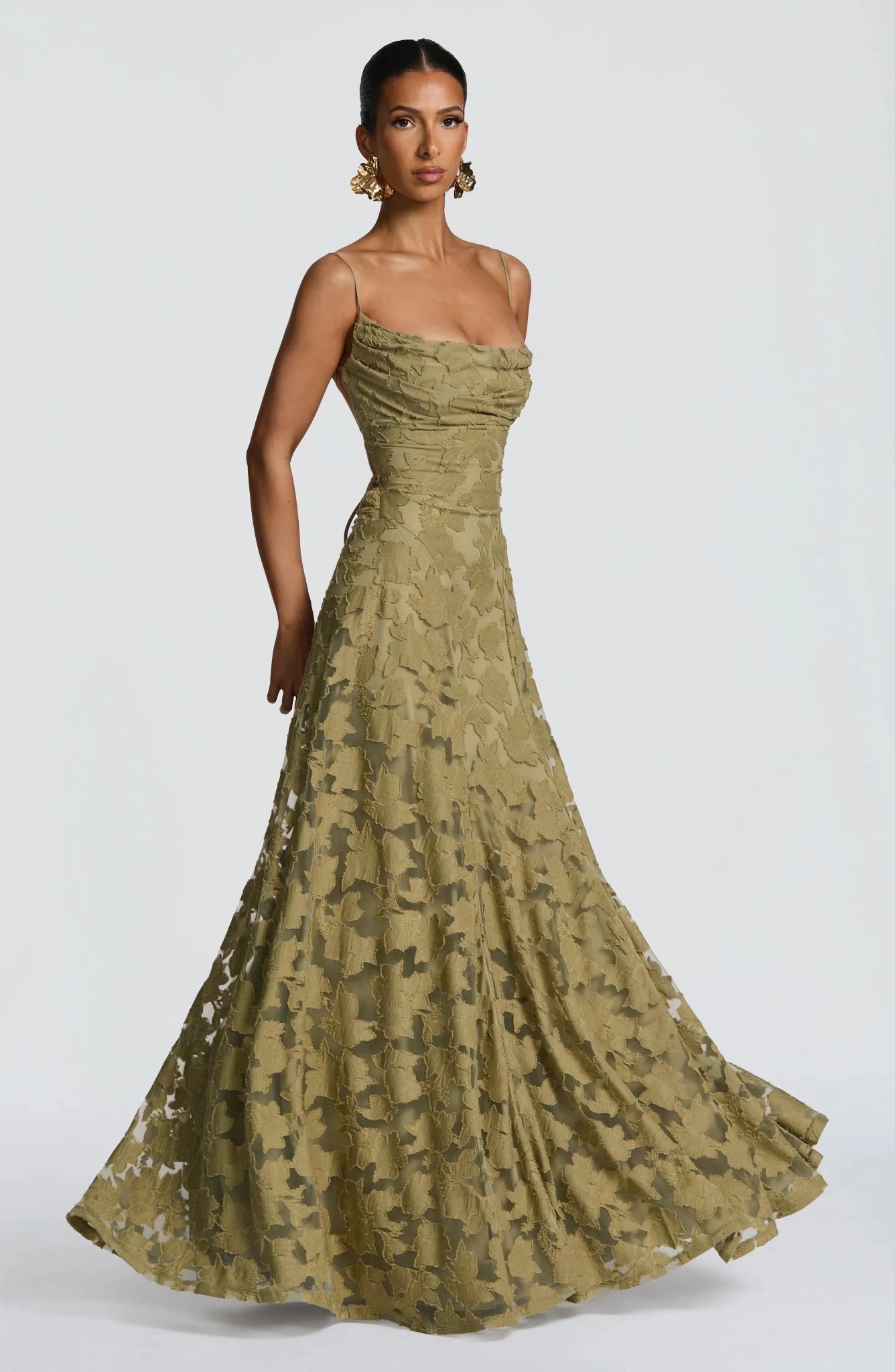 Clara Léon | Elegant Maxi Dress - nadiazagreb