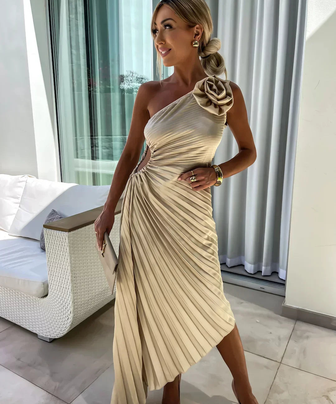 Eya™ | Elegant Maxi Dress with Floral Pattern and One-Shoulder Design