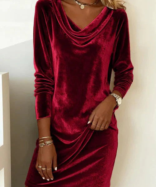 Holly | Elegant Velvet Dress - nadiazagreb