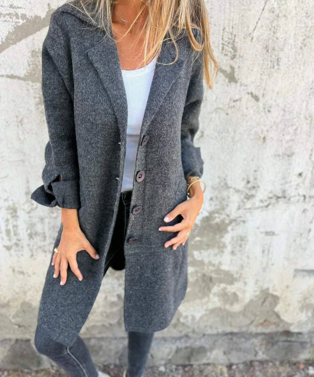 Nika - Elegantni Minimalistički Kaput - nadiazagreb
