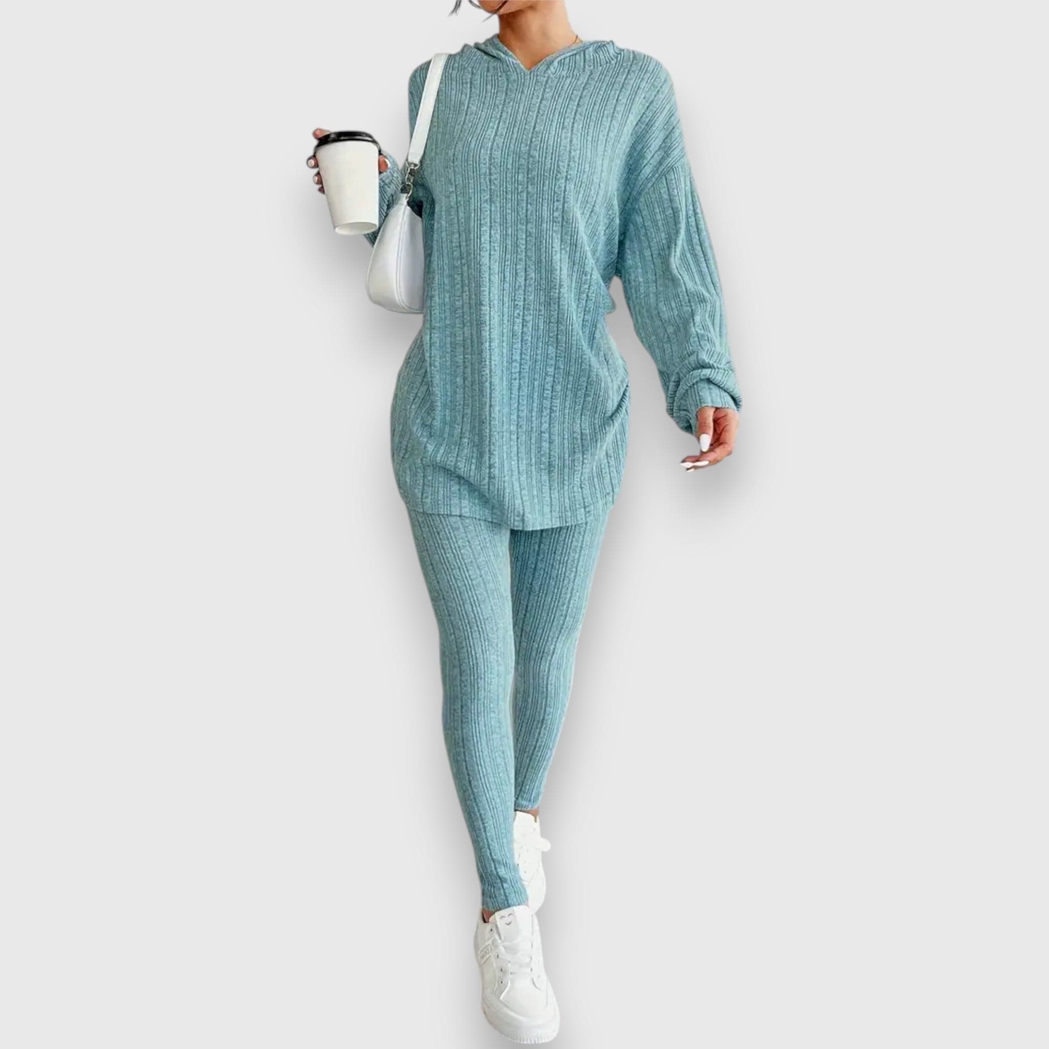 Udoban dvodijelni set - nadiazagreb