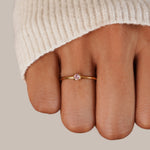 Zlatni prstenovi s kamenjem za rođendan - nadiazagreb